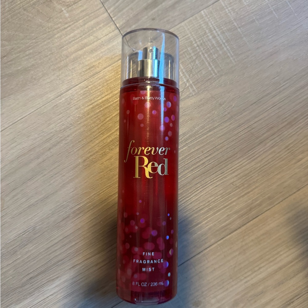 Bath & Body Works Forever Red